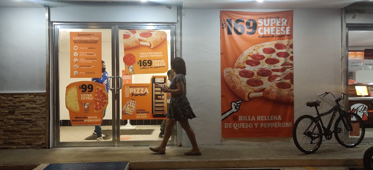 Little Caesars Av. Juan Pablo Menu - Image 4